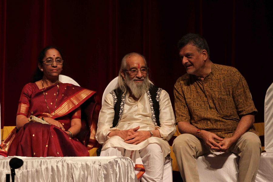 Master Dinanath Mangeshkar Awards 2015