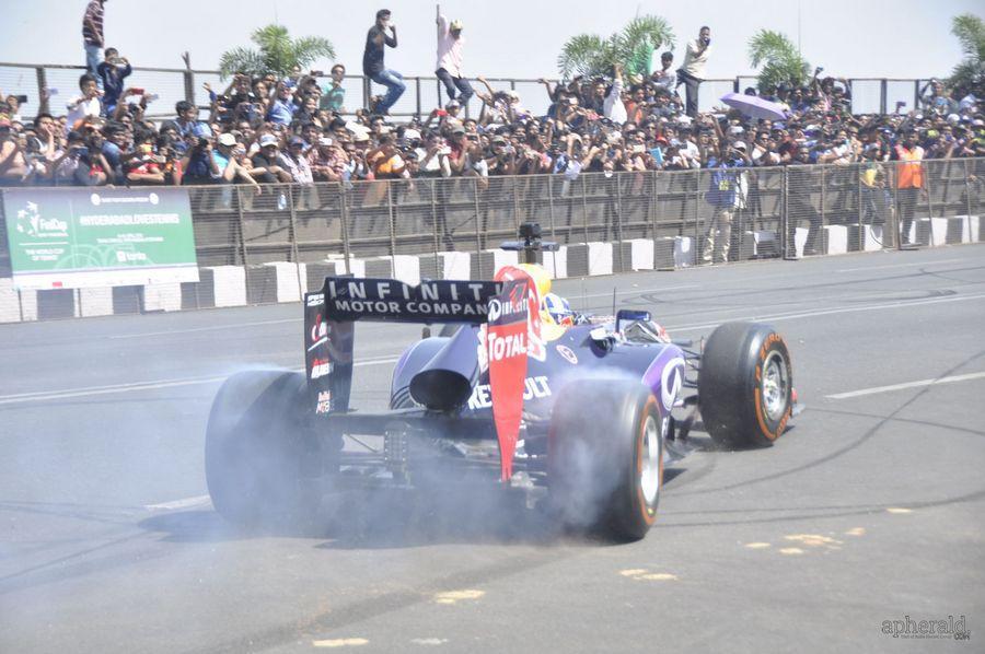 Nagarjuna And  Naga chaitanya Flagoff Redbull F1 Showrun