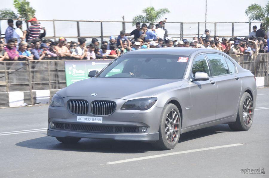 Nagarjuna And  Naga chaitanya Flagoff Redbull F1 Showrun