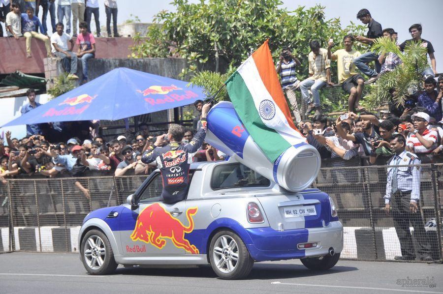 Nagarjuna And  Naga chaitanya Flagoff Redbull F1 Showrun