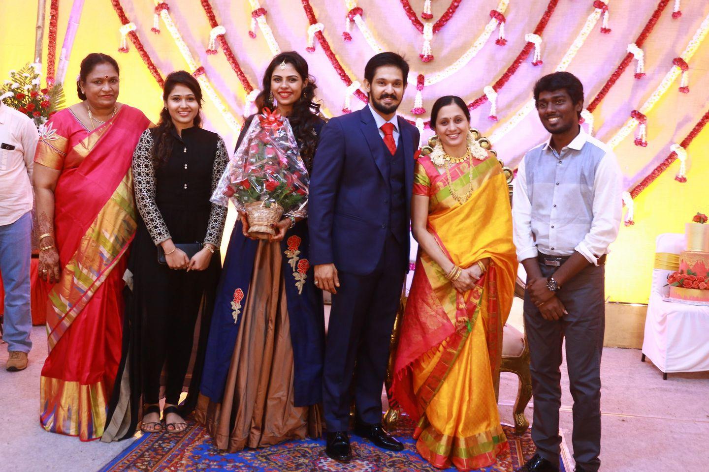 Nakul Sruti Wedding Reception Photos