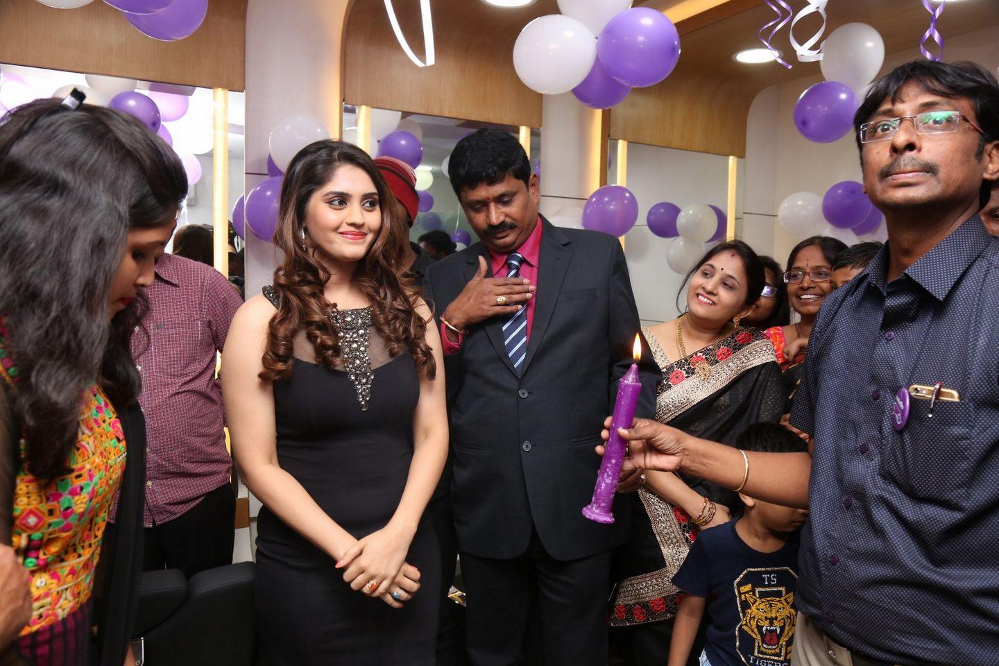 Naturals Franchise Salon Launch Pics at Gandhi Nagar