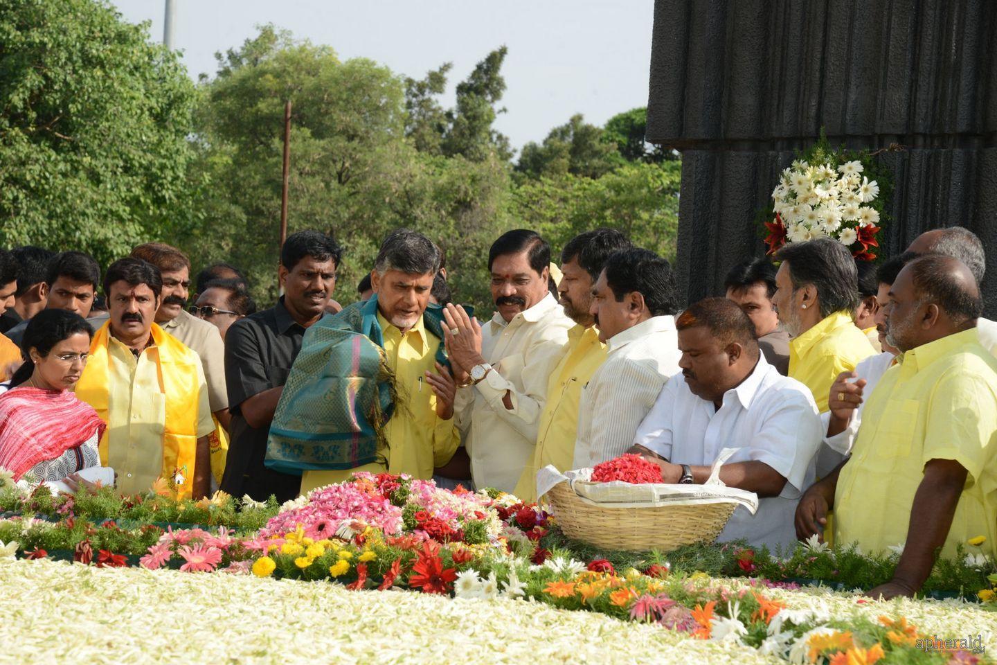 NTR Family Visit NTR Ghat