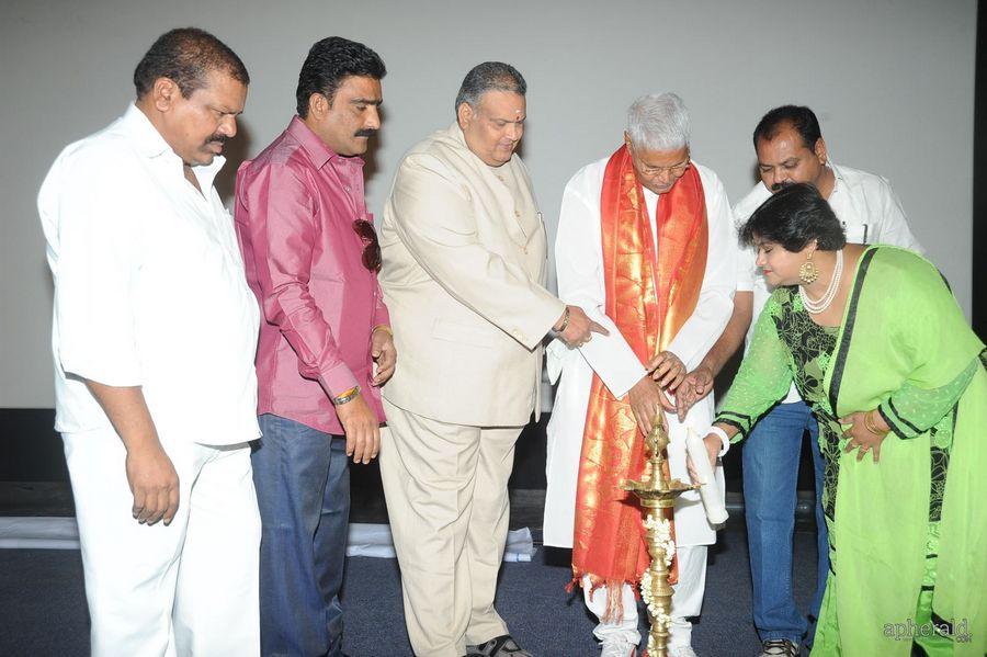 Nuvvena Adi Nuvvena Platinum Disc Function