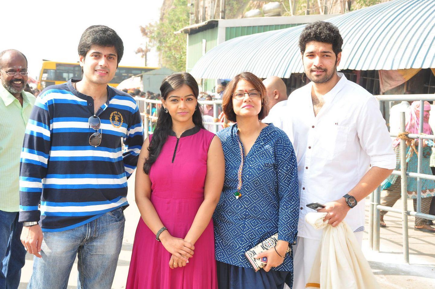 Padesaave Team Visits Kanaka Durga Temple Vijayawada