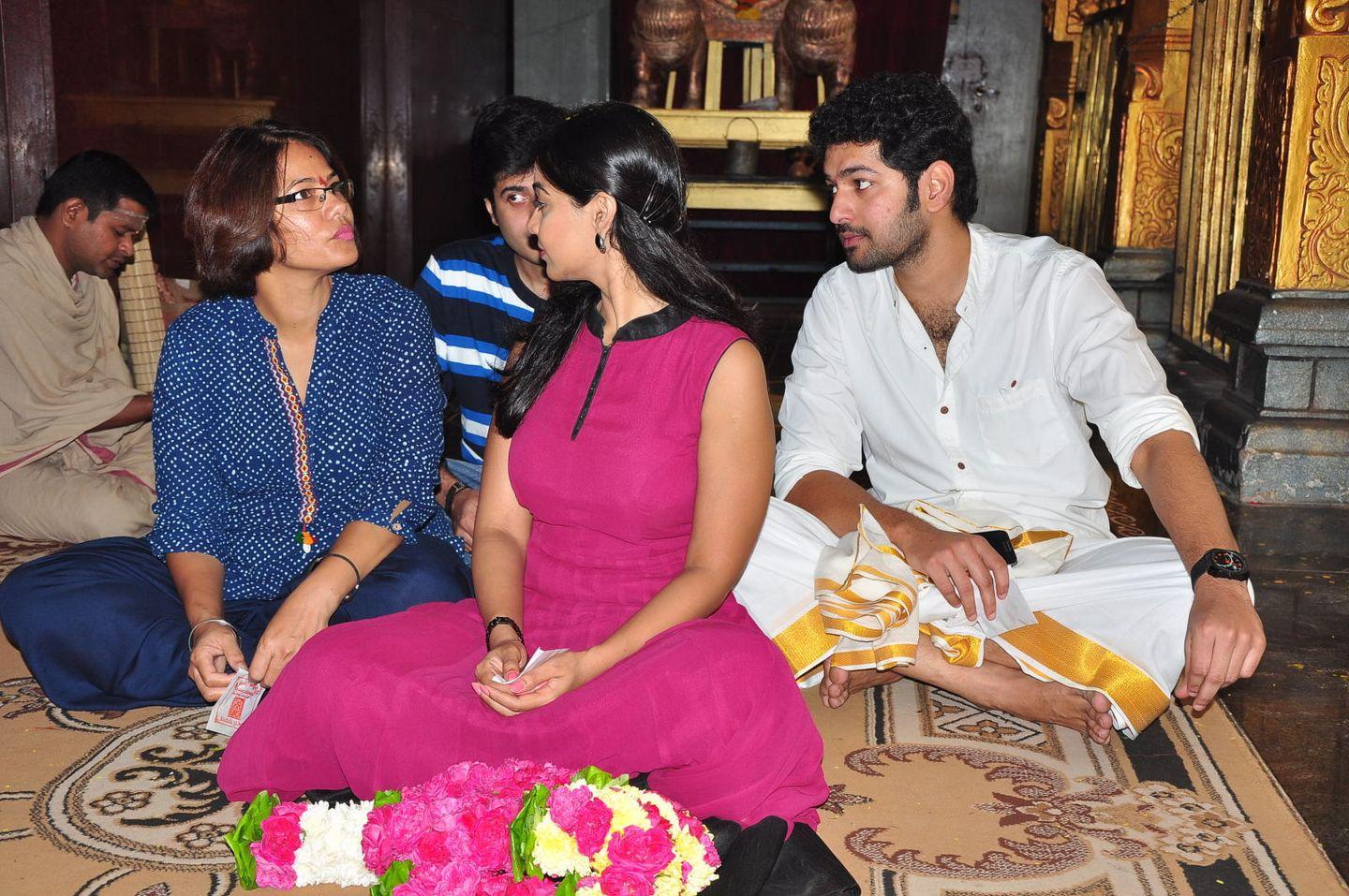 Padesaave Team Visits Kanaka Durga Temple Vijayawada