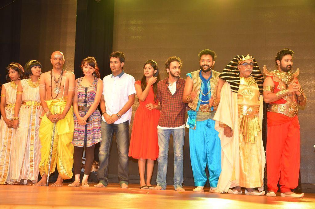 Pattanathil Bhootham Stage Drama Show Stills