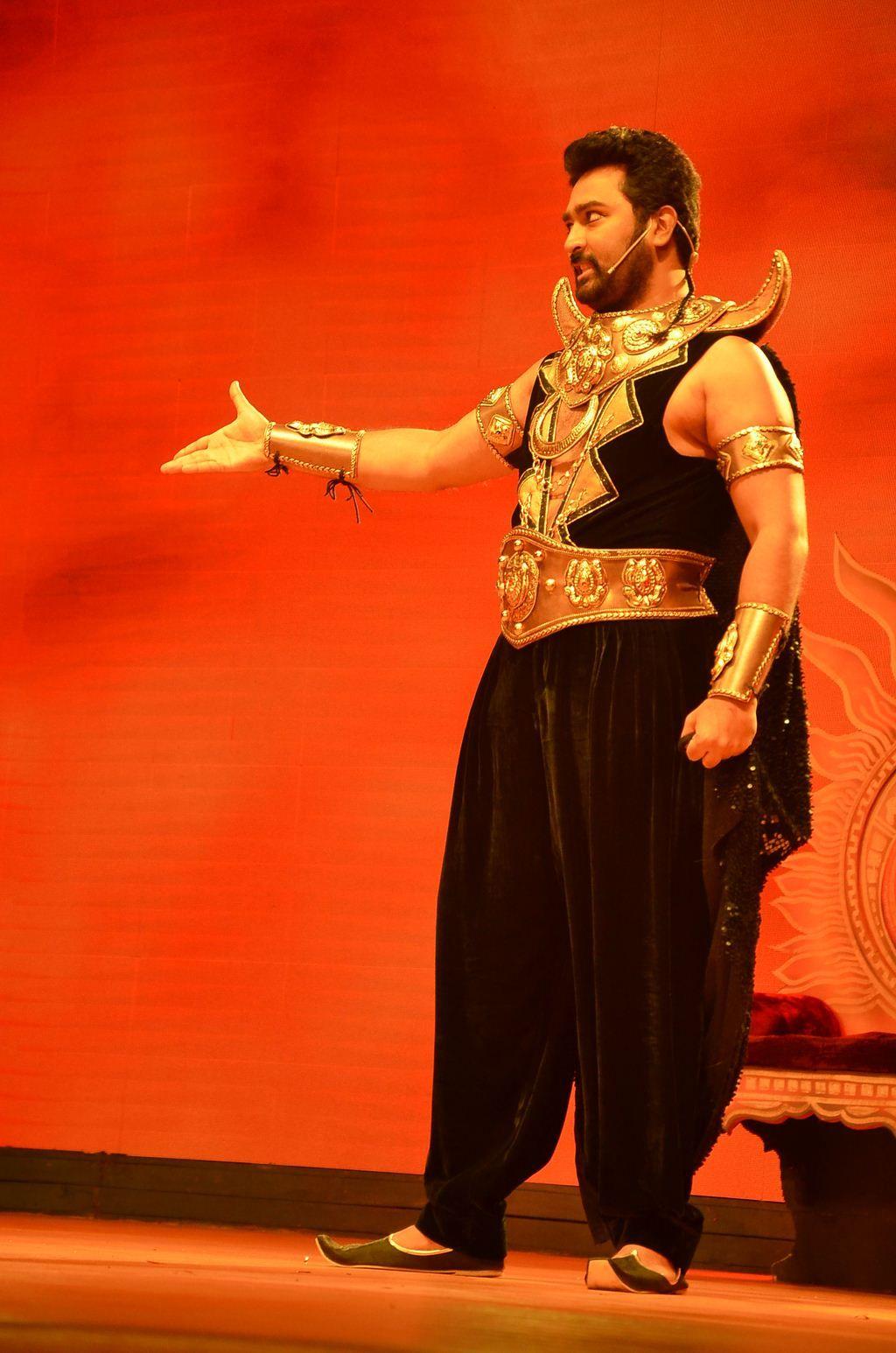 Pattanathil Bhootham Stage Drama Show Stills