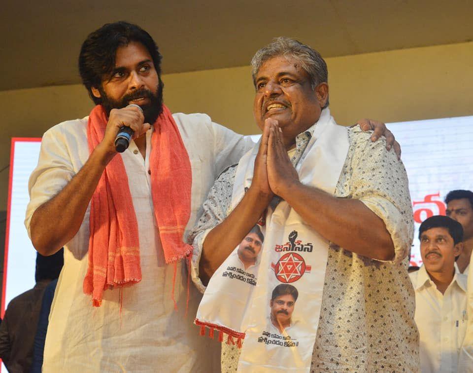 Pawan Kalyan welcomes Mega fans into Janasena party