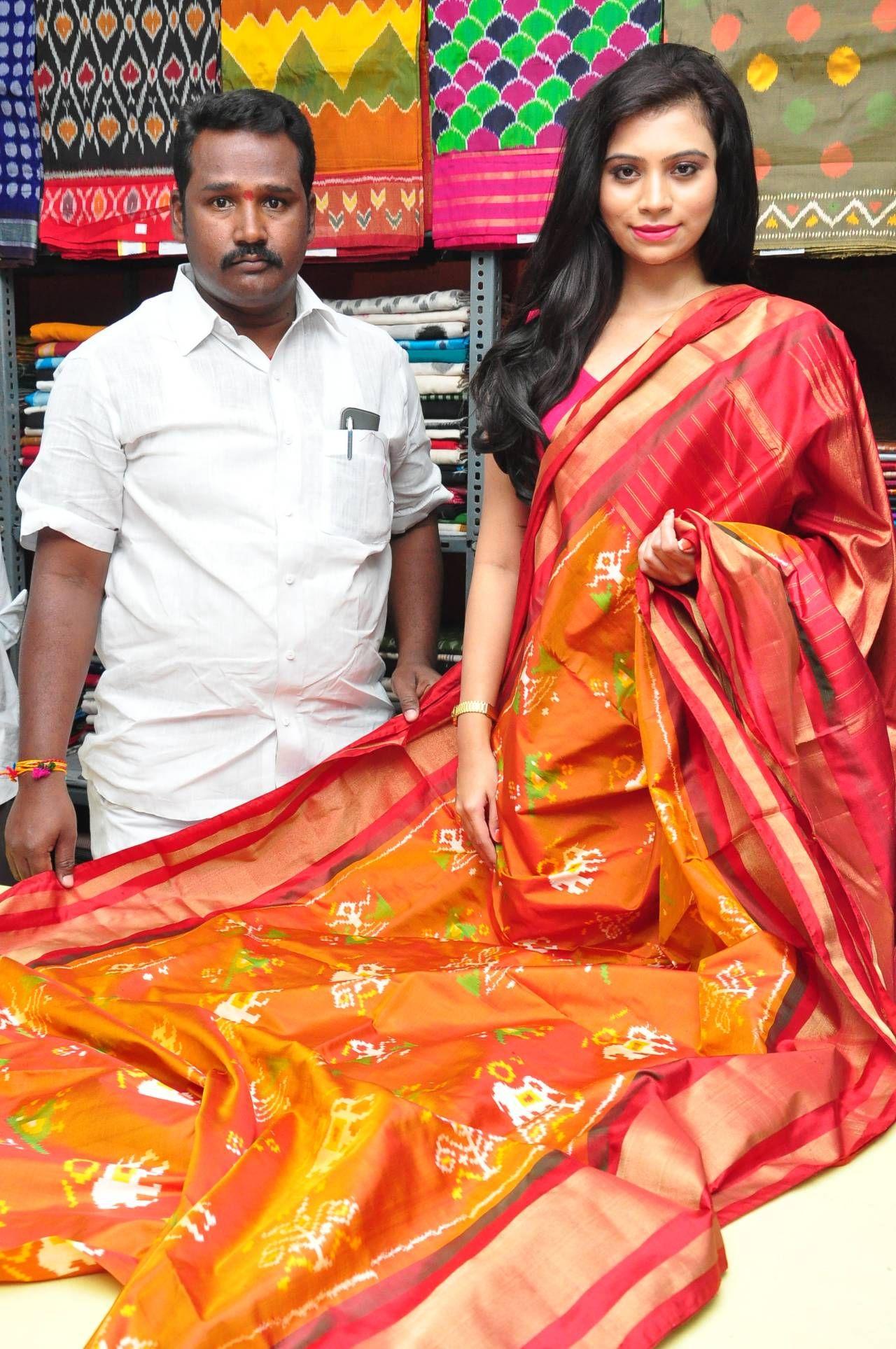 Pochampally IKat art mela launch Pics