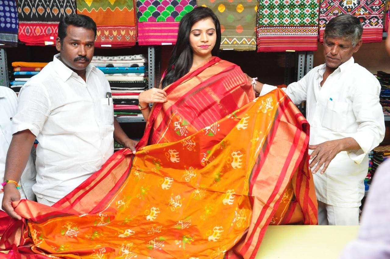 Pochampally IKat art mela launch Pics