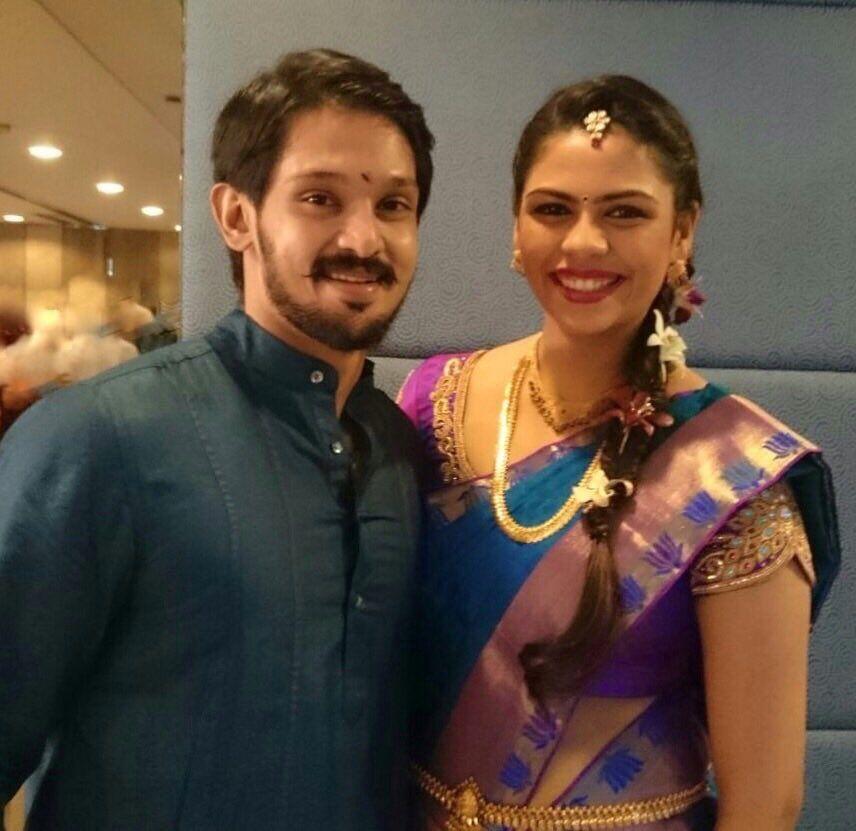 Popular Tamil Actor Nakul got Engaged To Sruti Bhaskar Photos