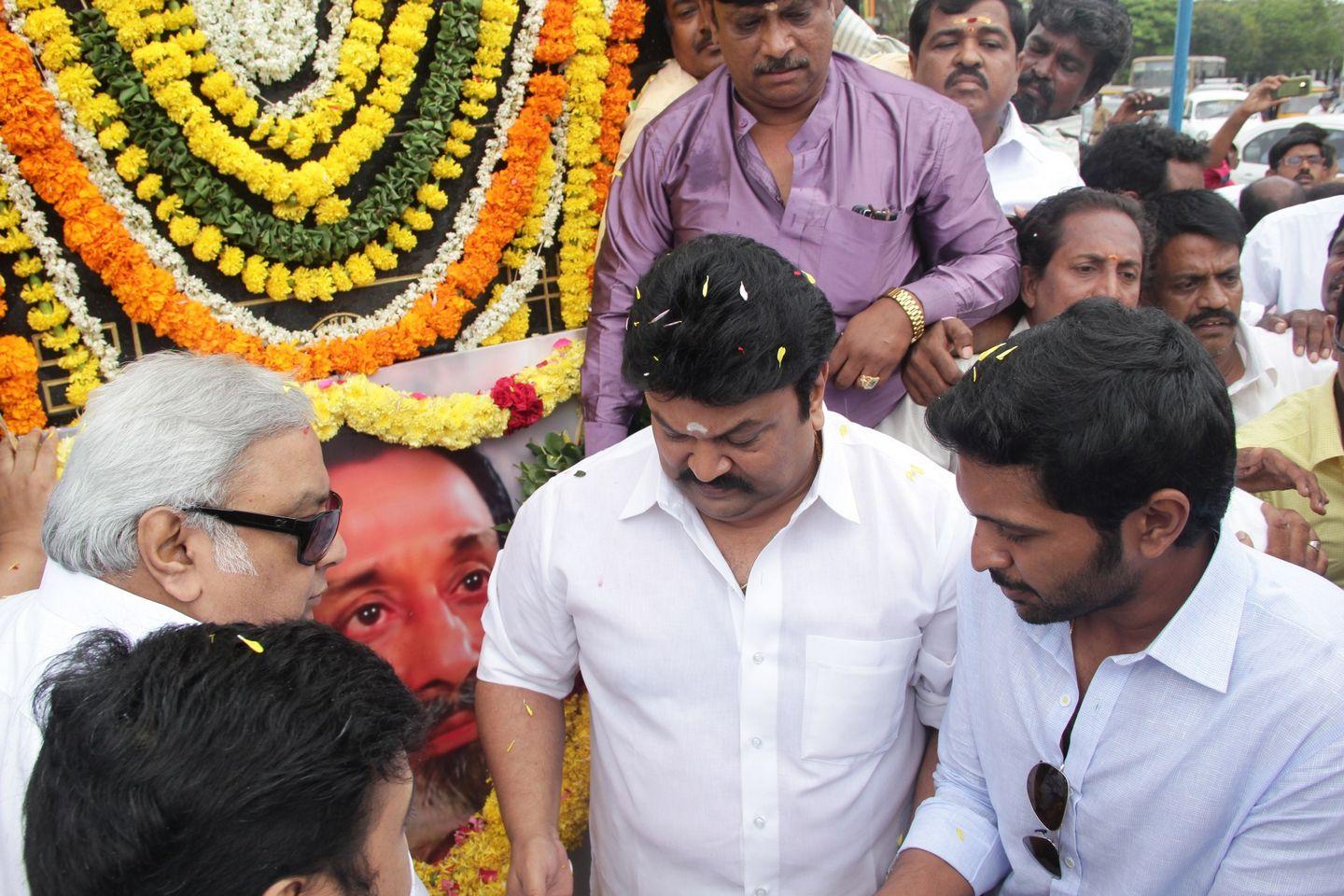 Prabhu and Vikram Prabhu at Shivaji Statue Photos