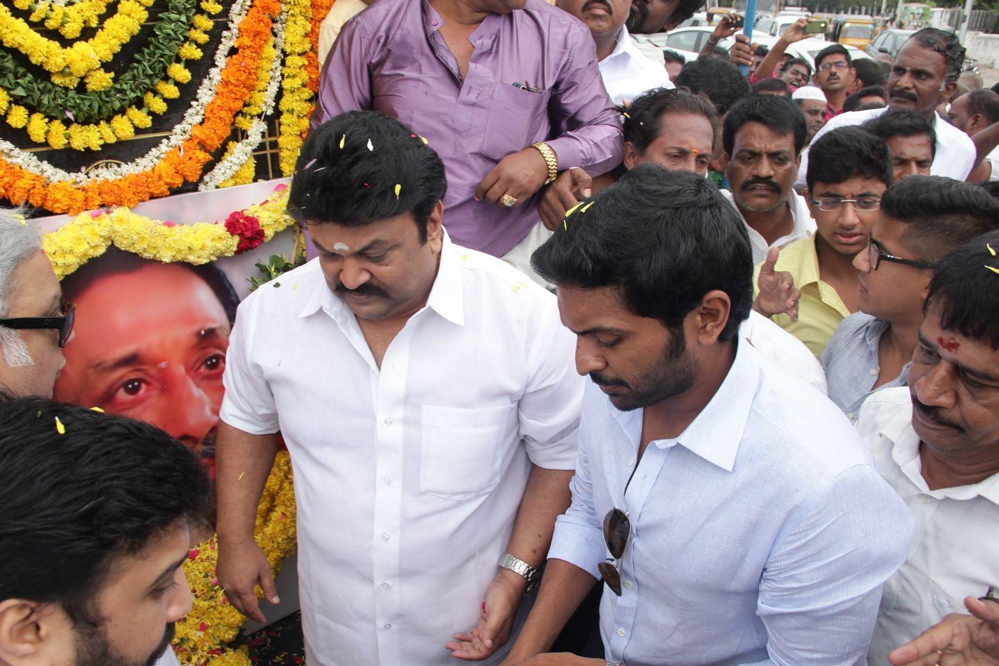 Prabhu and Vikram Prabhu at Shivaji Statue Photos