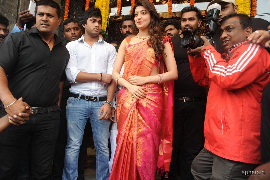 Pranitha Launches VRK Silks at Kukatpally