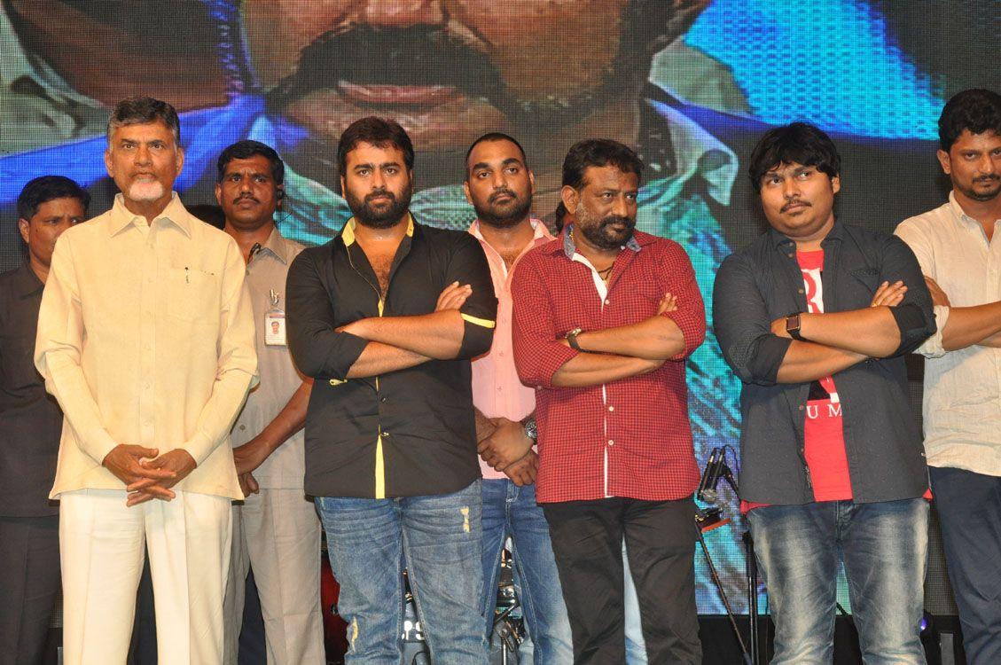 Raja Cheyyi Veste Audio Photos