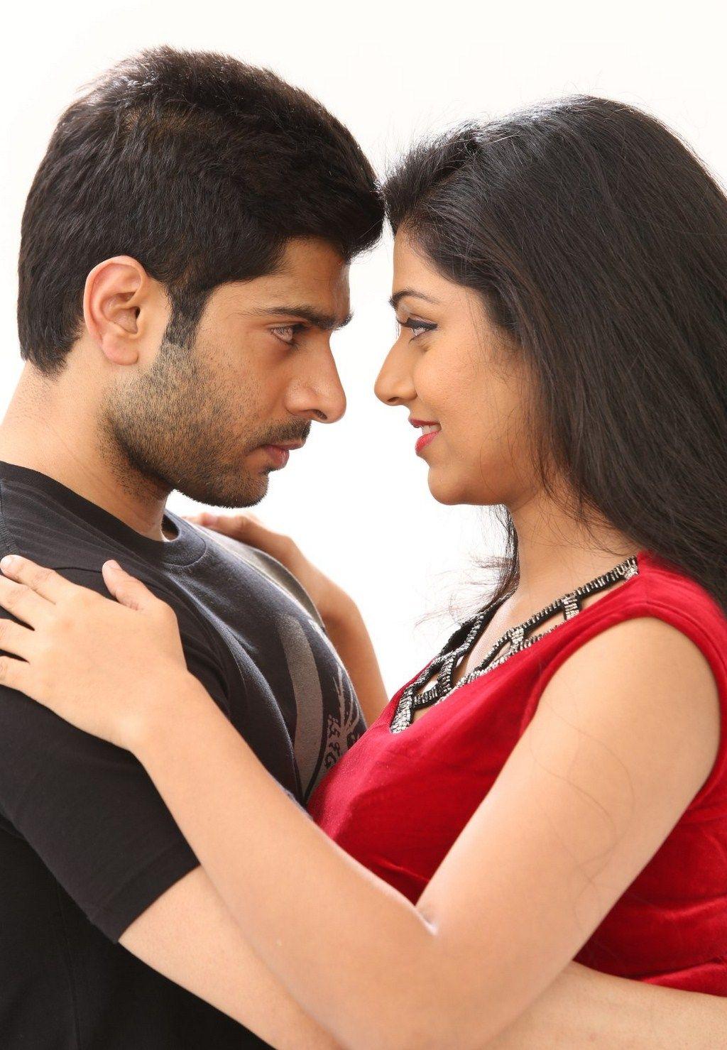 Rajavin Paarvai Raniyin Pakkam Movie Stills