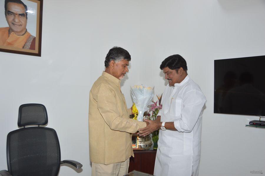 Rajendra Prasad With Chandrababu