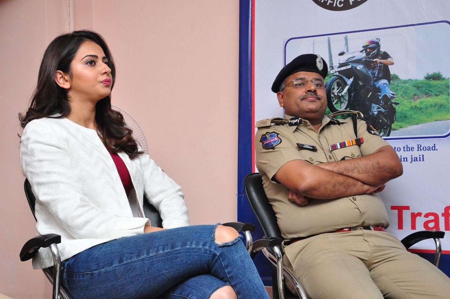 Rakul Preet Singh at Hyd Traffic Awareness Programme Photos