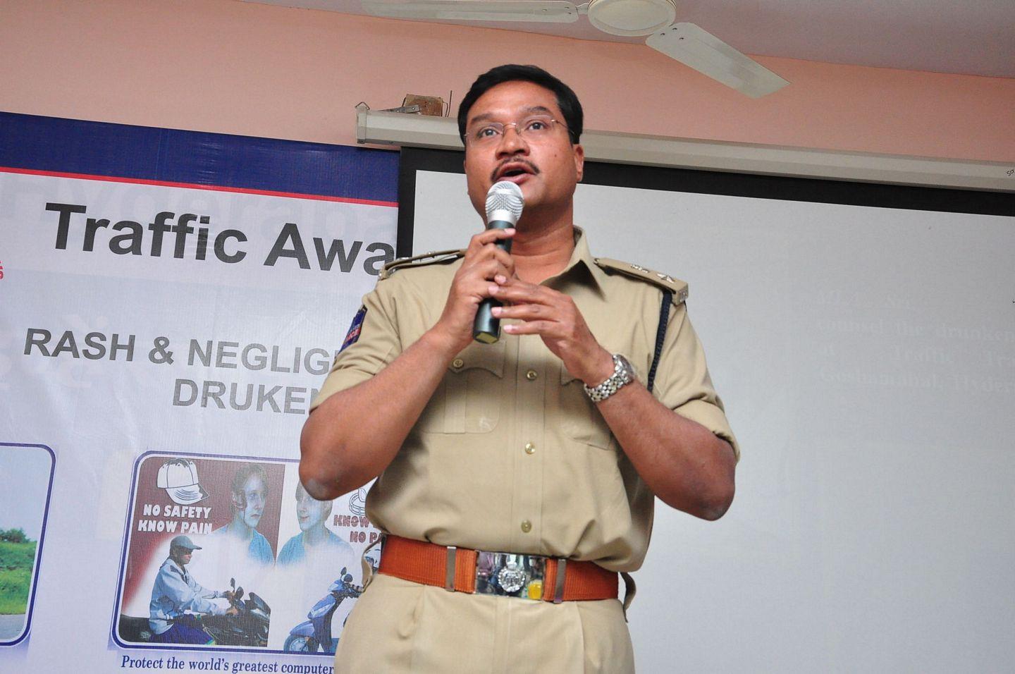 Rakul Preet Singh at Hyd Traffic Awareness Programme Photos