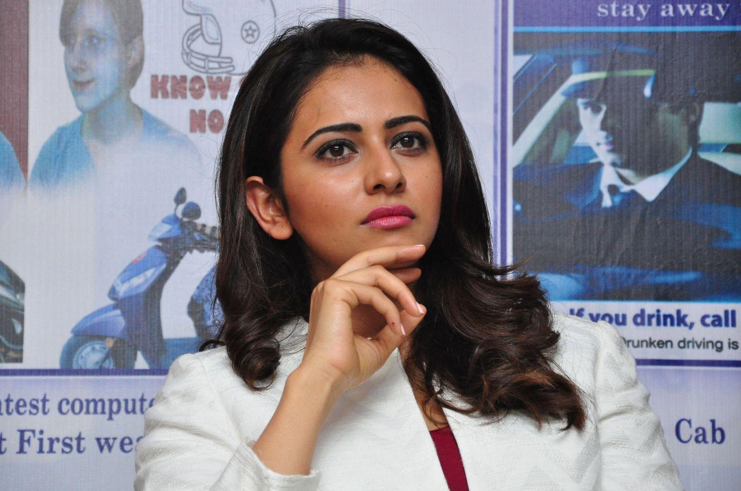 Rakul Preet Singh at Hyd Traffic Awareness Programme Photos