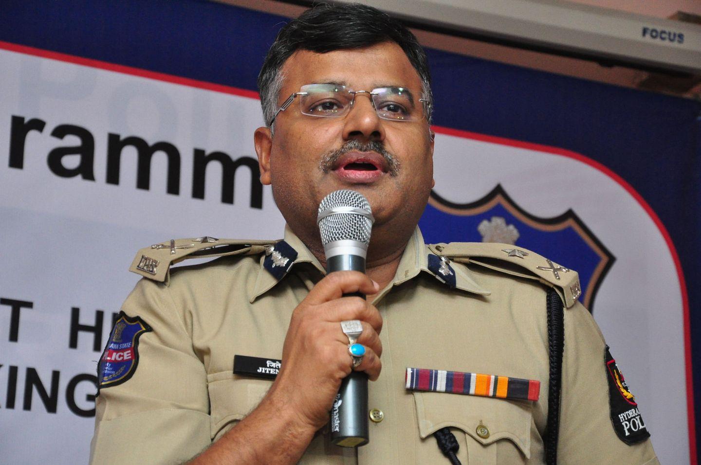 Rakul Preet Singh at Hyd Traffic Awareness Programme Photos