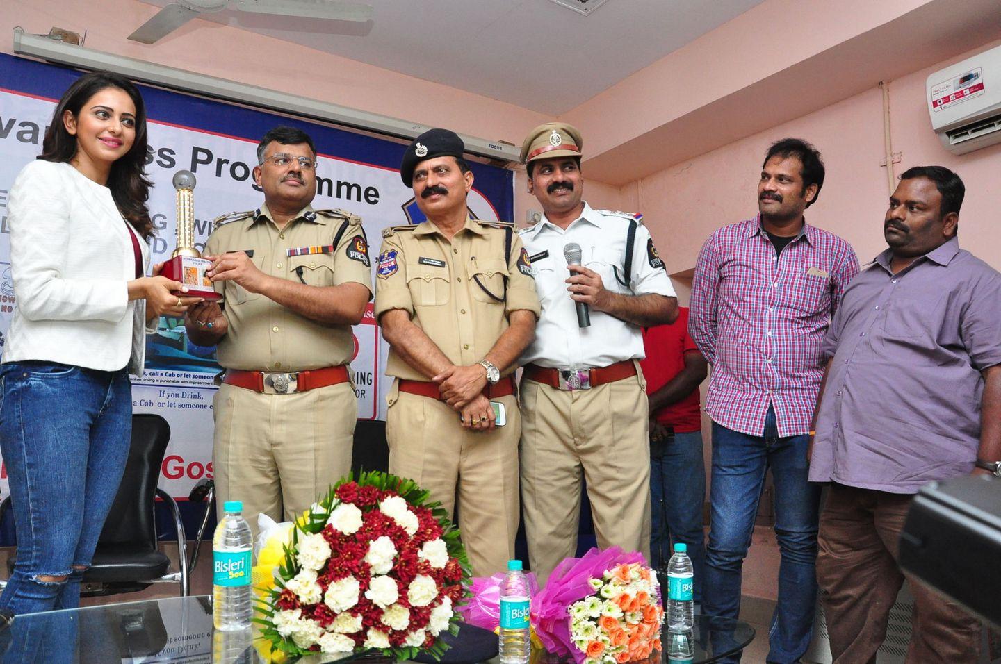 Rakul Preet Singh at Hyd Traffic Awareness Programme Photos