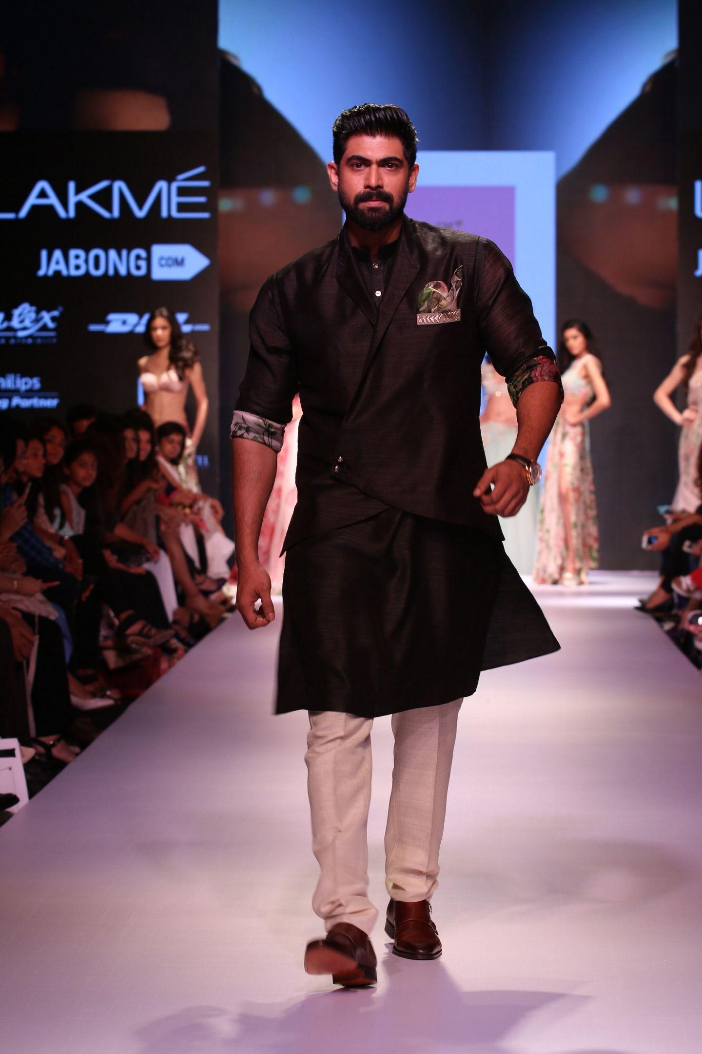 Rana and Amy Jackson Walks the Ramp at Lakme Fashion