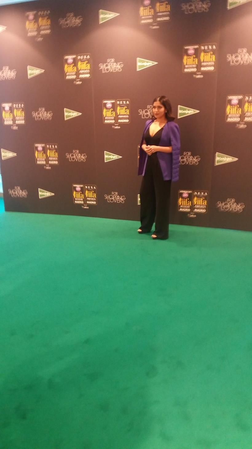 Rare Pics of Salman Hrithik Bipasha Mouni at the IIFA 2016 