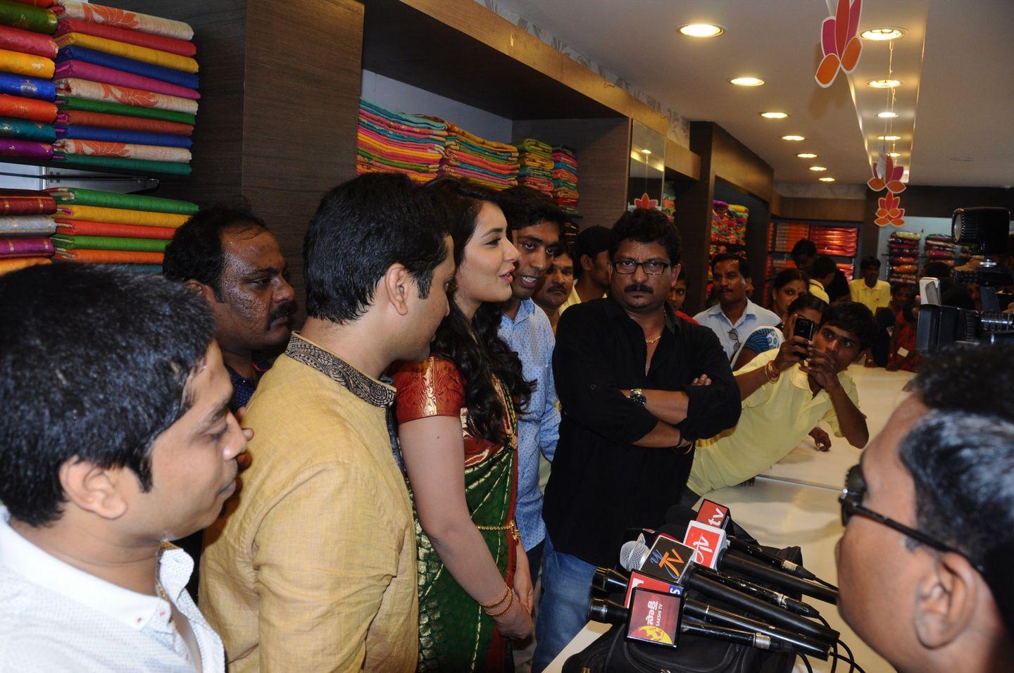 Rashi Khanna Launches Vastralakshmi Wedding Mall