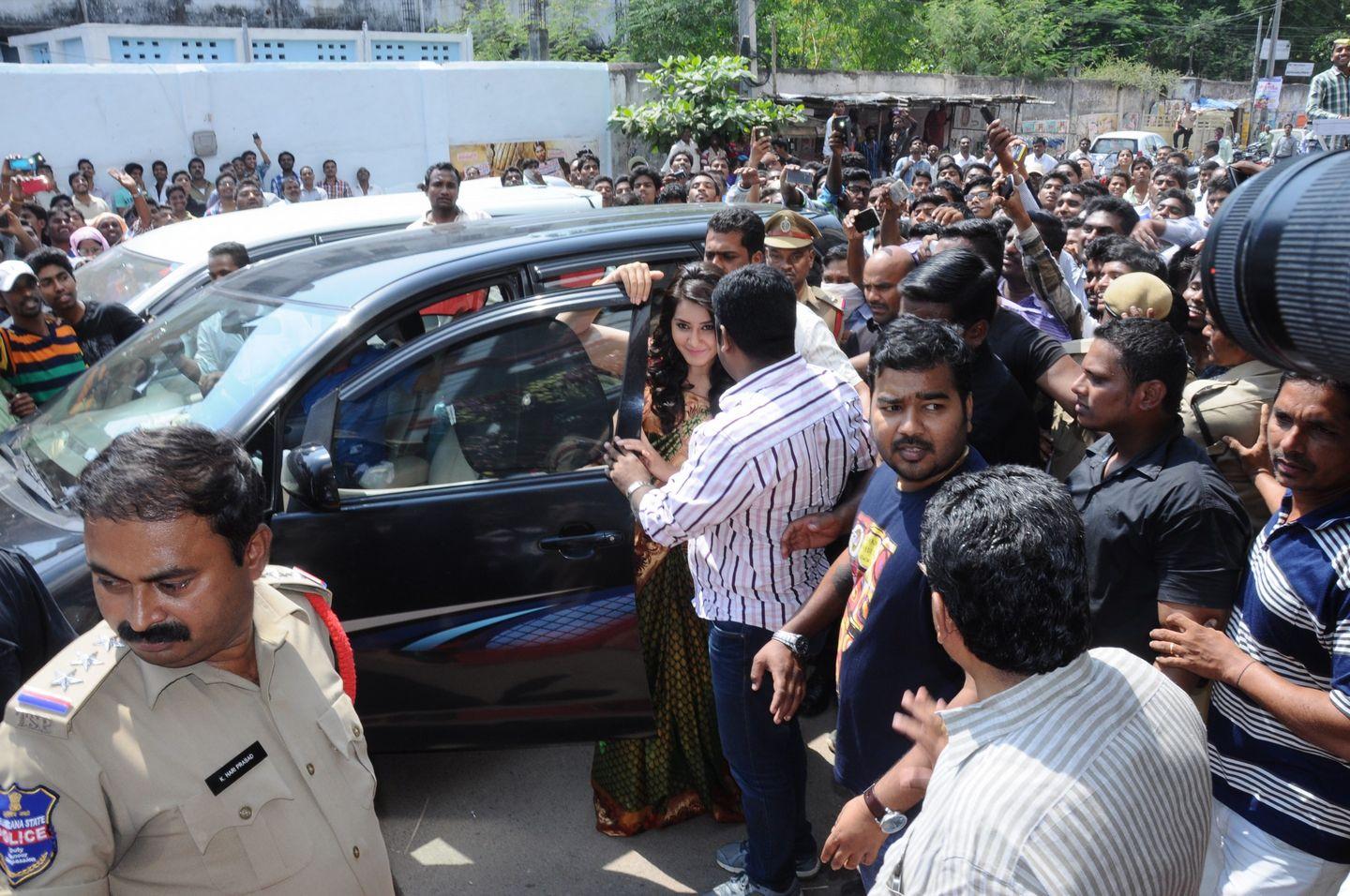 Rashi Khanna Launches Vastralakshmi Wedding Mall