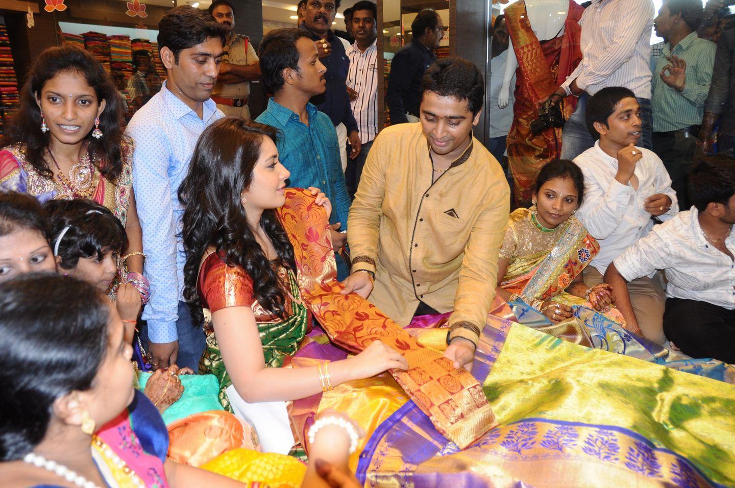 Rashi Khanna Launches Vastralakshmi Wedding Mall
