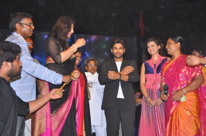 Rudramadevi Audio Launch At Warangal