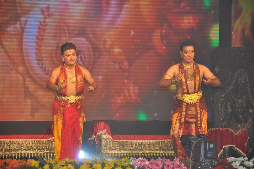 Rudramadevi Audio Launch At Warangal