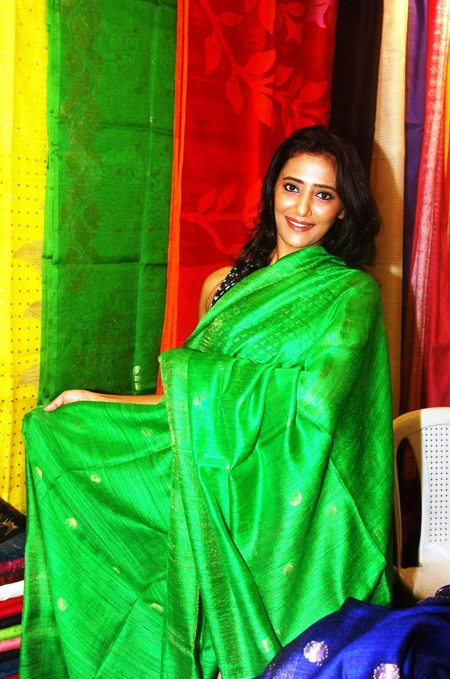 Rutuja Shinde Launches Silk India Expo