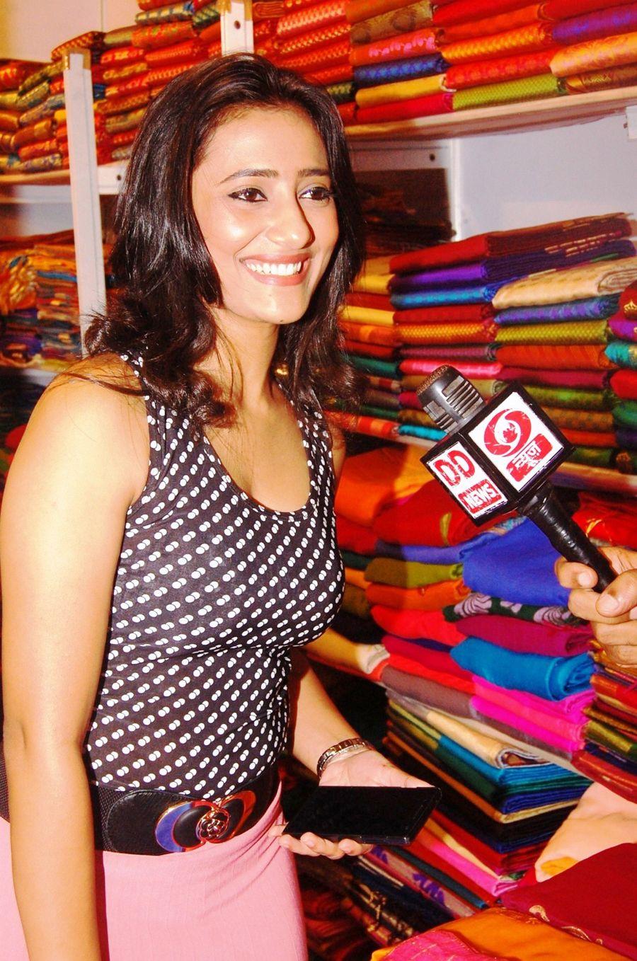 Rutuja Shinde Launches Silk India Expo