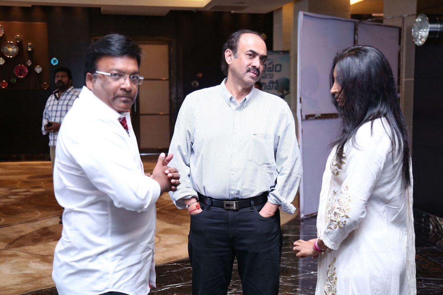 Saahasam Swasaga Saagipo Teaser launch