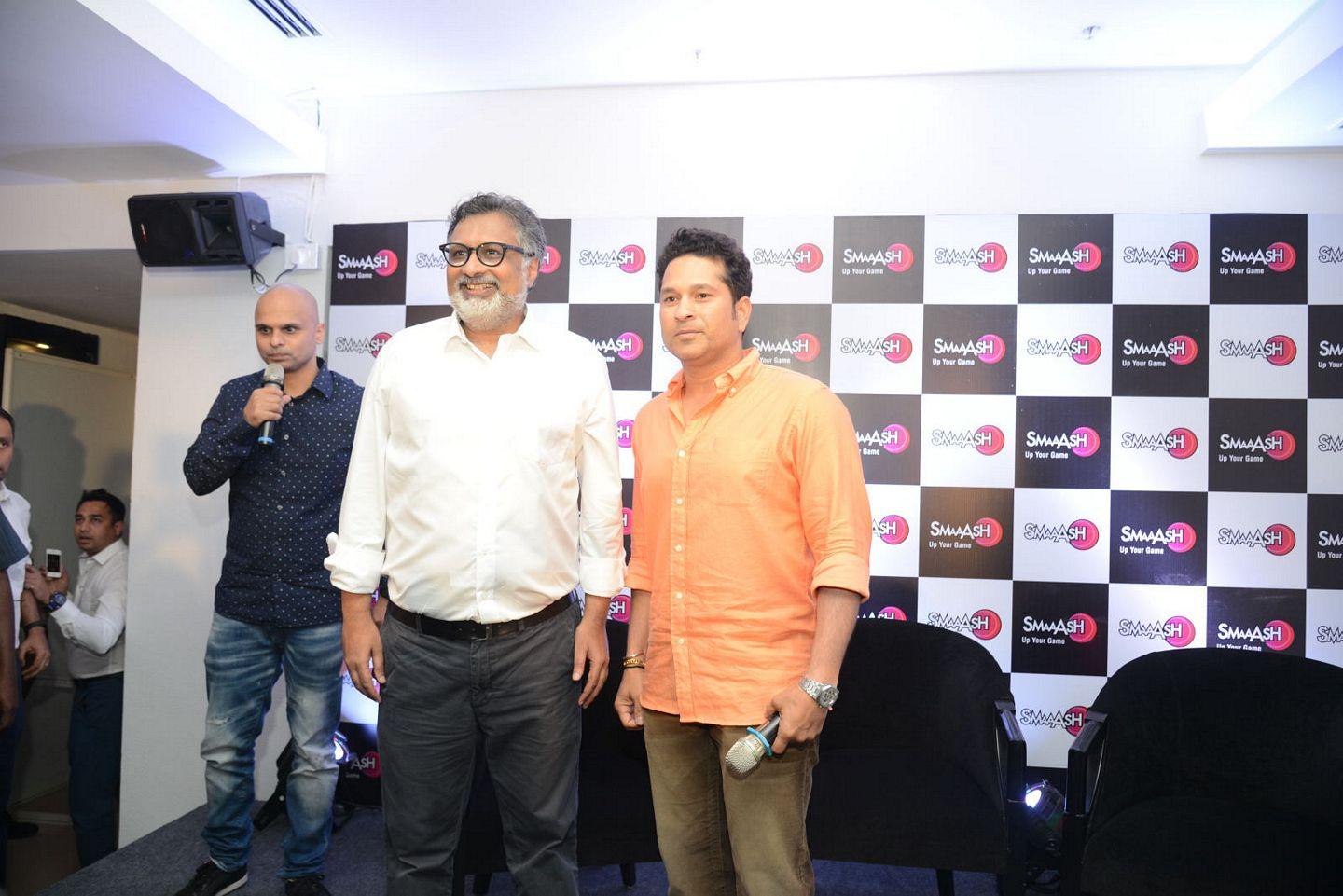 Sachin Tendulkar Launches Smaaash at Inorbit Mall