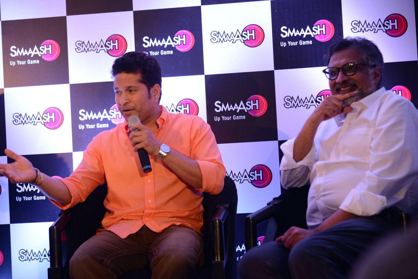 Sachin Tendulkar Launches Smaaash at Inorbit Mall