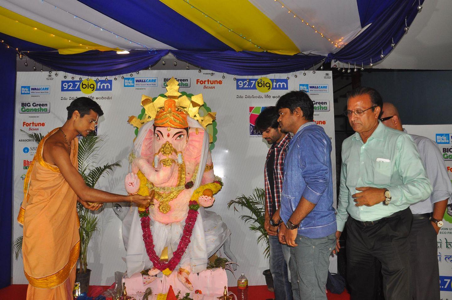 Sai Dharam Tej Performs Aarthi to 92.7 BIG FM Photos