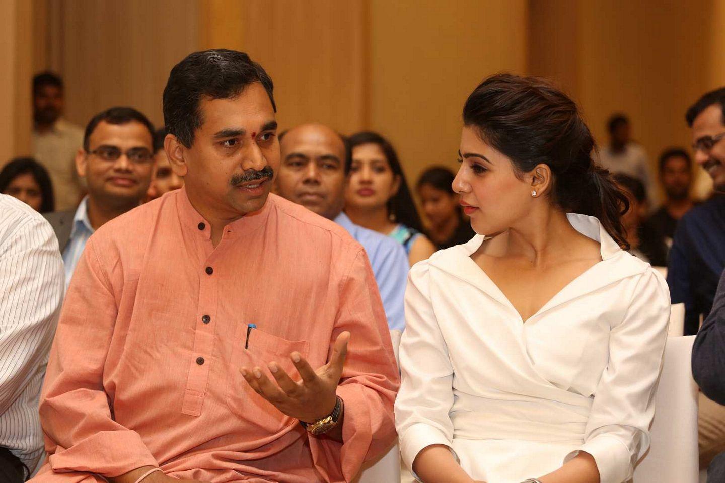Samantha at Maxcure Hospitals Organs Donation Photos