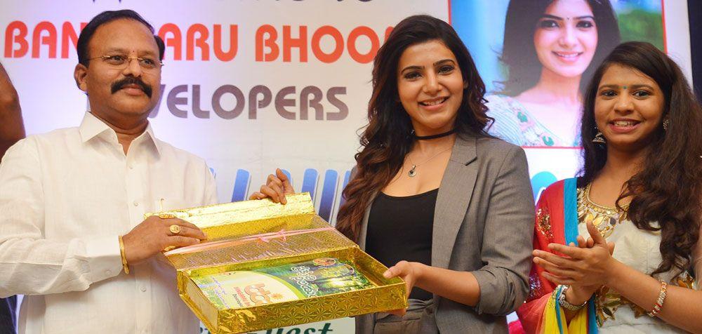 Samantha Launches Bangaaru Boomi Develpoers Brochure