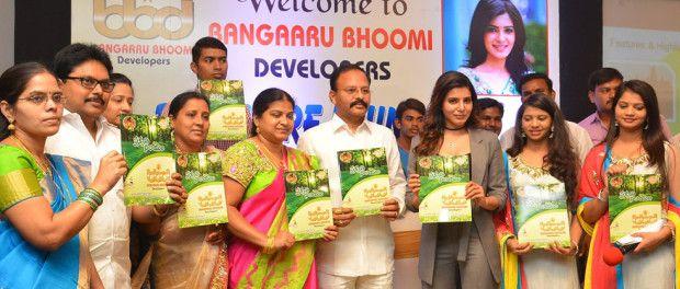 Samantha Launches Bangaaru Boomi Develpoers Brochure