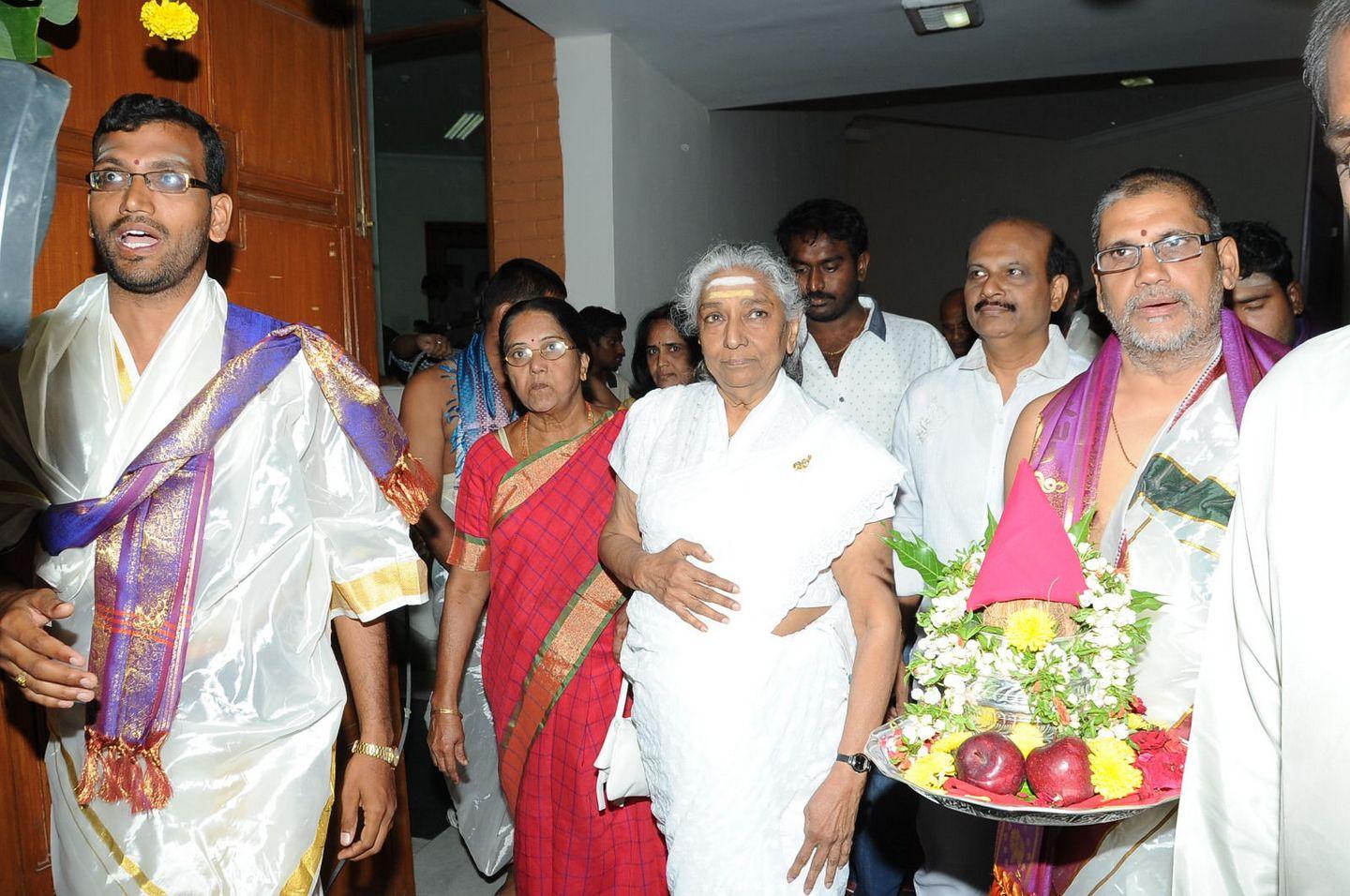 Sampoorna Bhagavad Gita Audio Launch Photos