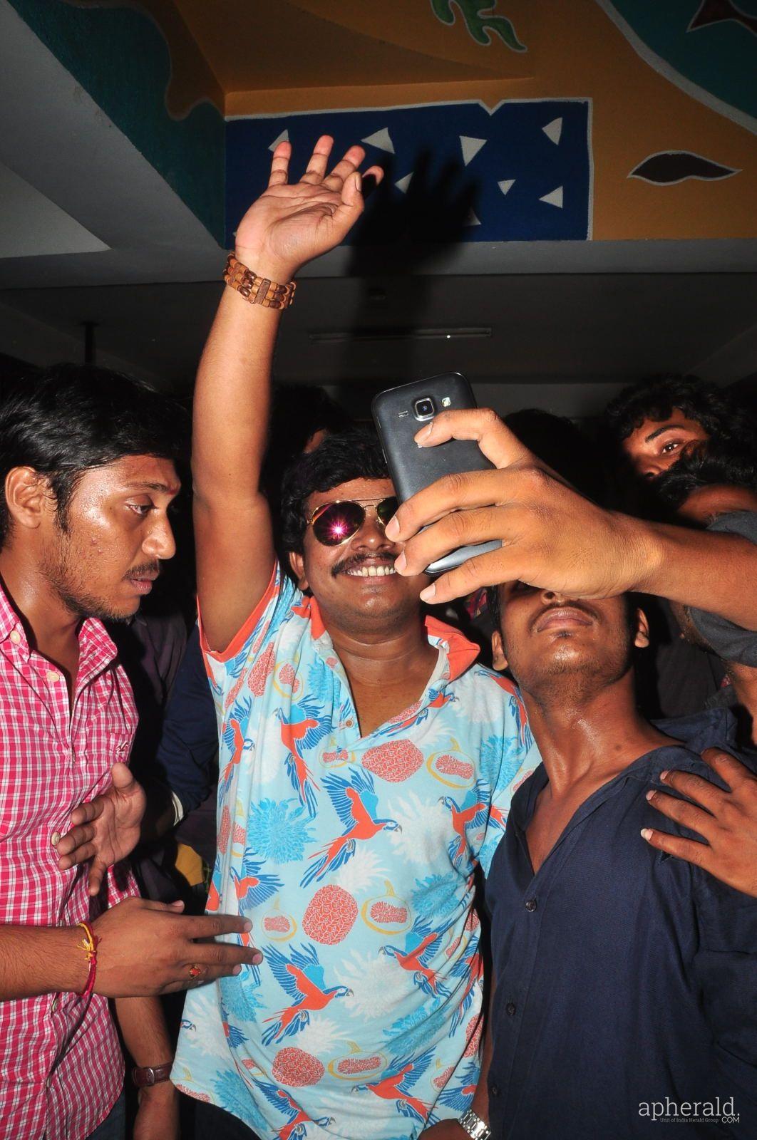 Sampoornesh Hangama At Theater