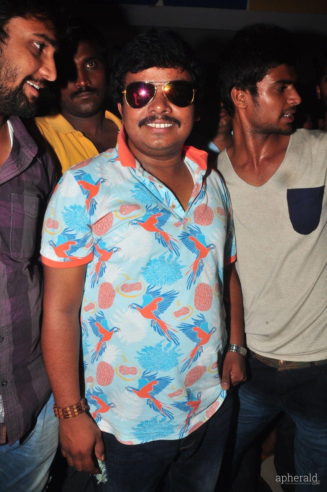 Sampoornesh Hangama At Theater