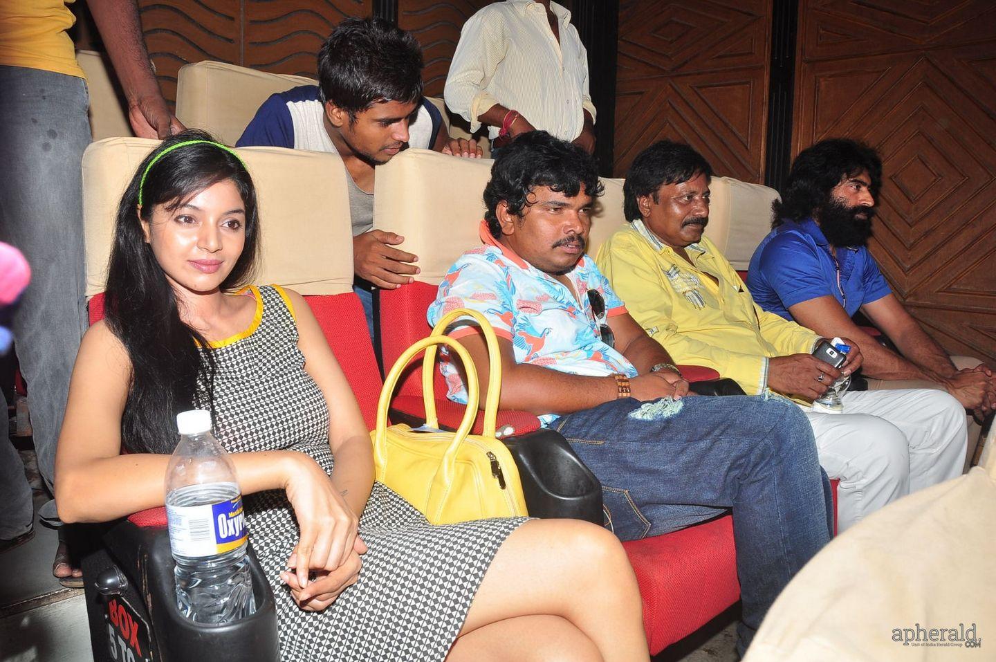 Sampoornesh Hangama At Theater