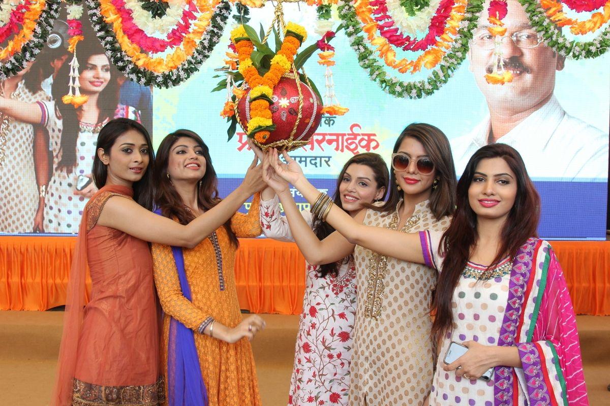 Sanskriti Dahikala Utsav 2015 in Thane