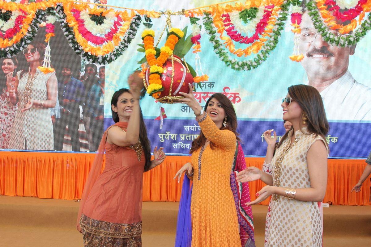 Sanskriti Dahikala Utsav 2015 in Thane