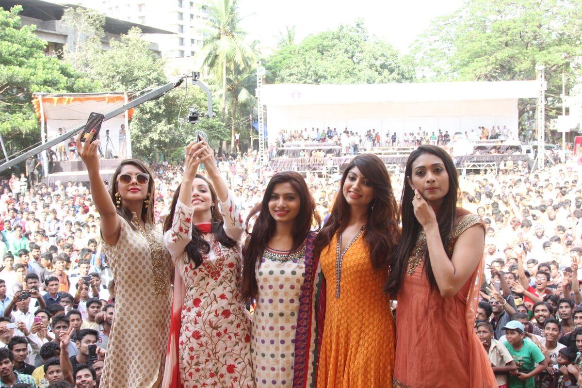 Sanskriti Dahikala Utsav 2015 in Thane